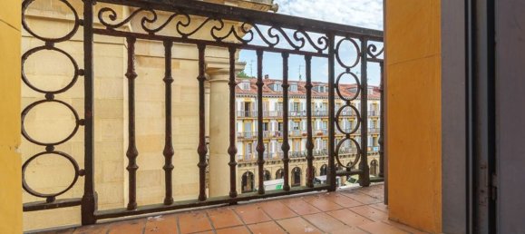 4 bedrooms Apartment in Basque Autonomous Community, Spain No. 150949 21