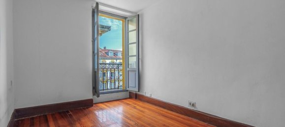 4 bedrooms Apartment in Basque Autonomous Community, Spain No. 150949 25