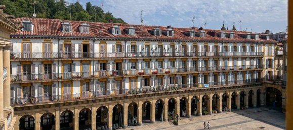 4 bedrooms Apartment in Basque Autonomous Community, Spain No. 150949 2