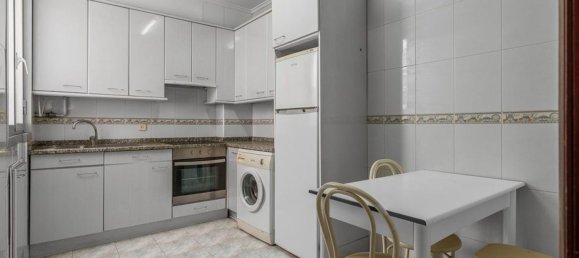 4 bedrooms Apartment in Basque Autonomous Community, Spain No. 150949 10