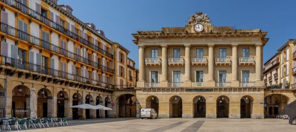 4 bedrooms Apartment in Basque Autonomous Community, Spain No. 150949 4