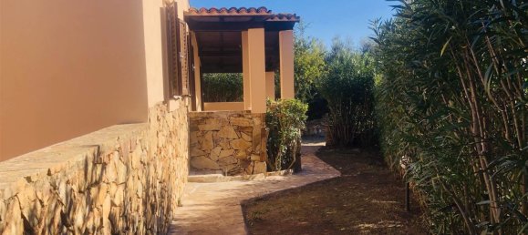 5 rooms Villa in Golfo Aranci, Italy No. 75797 2