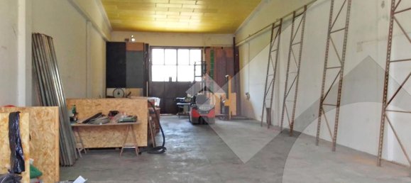 1-salle Entrepôt à Settimo Milanese, Italy No. 210835 6