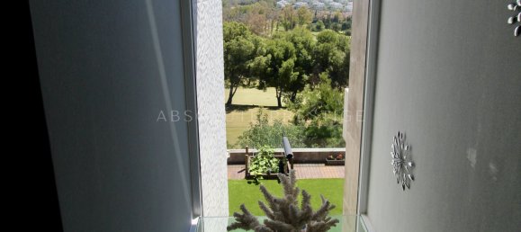 4 bedrooms Villa in Malaga, Spain No. 45489 18