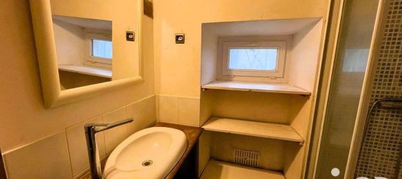 2 bedrooms House in La Selle-sur-le-Bied, France No. 51001 11