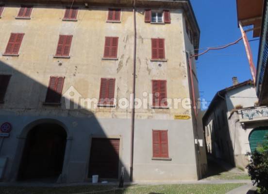 3 bedrooms Apartment in Valgreghentino, Italy No. 343313