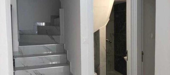 Villa de 4 dormitorios en Agios Tychonas, Cyprus No. 7101 7