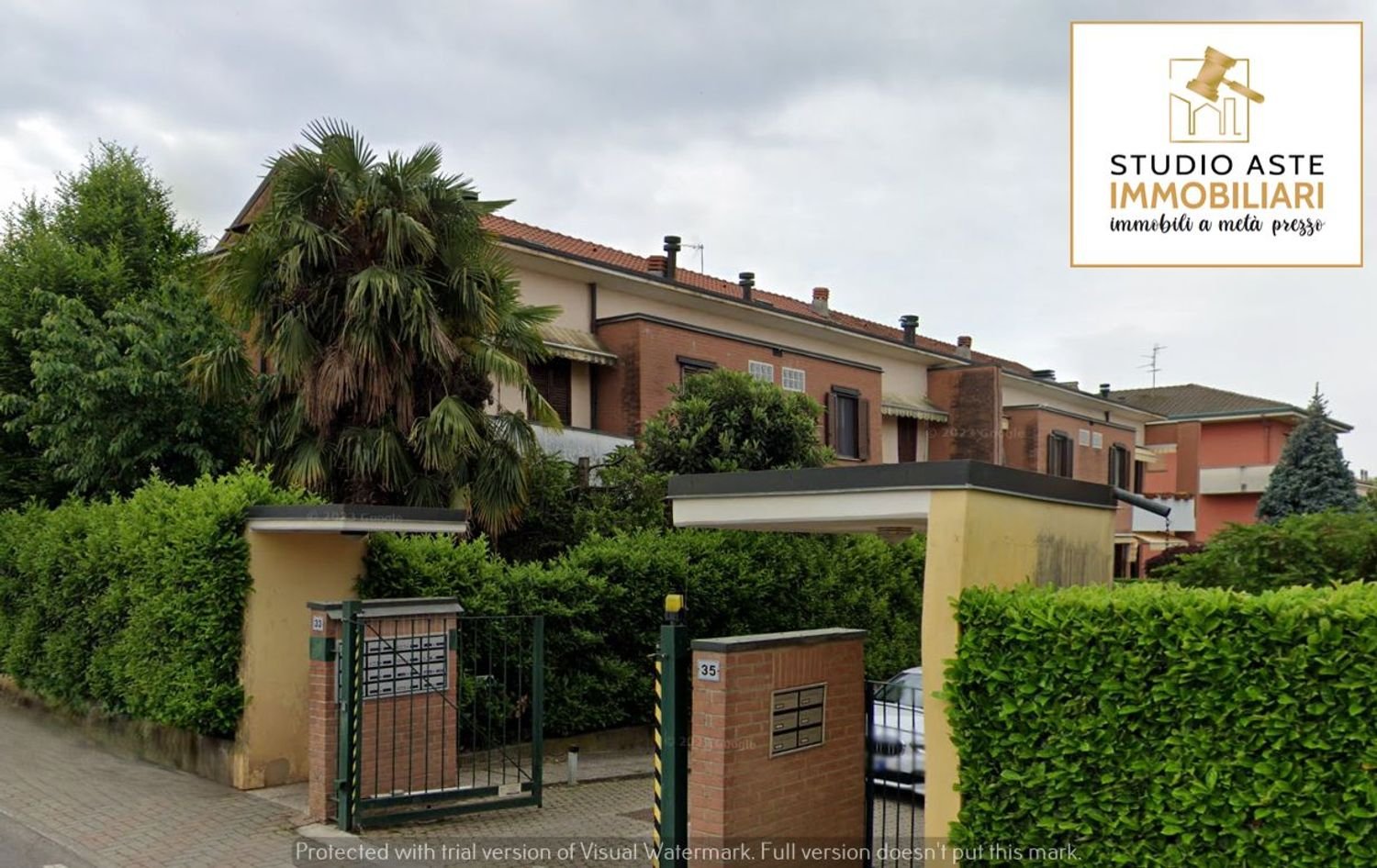 4 rooms Apartment in Cesano Maderno, Italy No. 186916