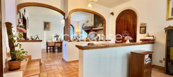 10 rooms Villa in Capannori, Italy No. 141479 27