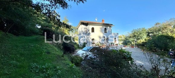 10 rooms Villa in Capannori, Italy No. 141479 8