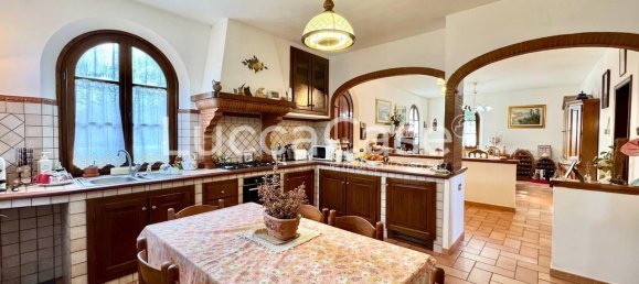 10 rooms Villa in Capannori, Italy No. 141479 23