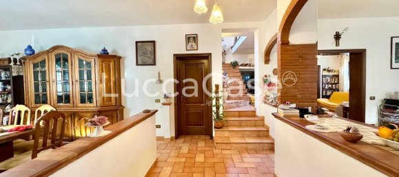 10 rooms Villa in Capannori, Italy No. 141479 29