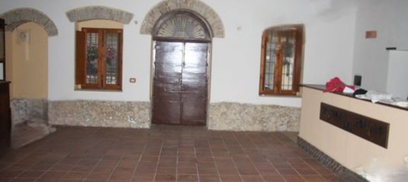 5 rooms House in Saponara, Italy No. 43052 6