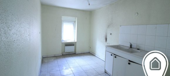 Dúplex de 2 dormitorios en Longwy, France No. 229123 3