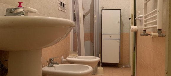 Casa de 5 habitaciónes en Capodrise, Italy No. 110759 8