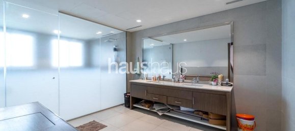 Moradia em banda T5 em Jumeirah, UAE N.º 99036 5