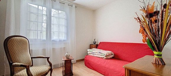 4 chambres Maison à Yzernay, France No. 340502 8