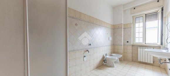 Apartamento de 3 divisões em Guidonia Montecelio, Italy N.º 297250 24