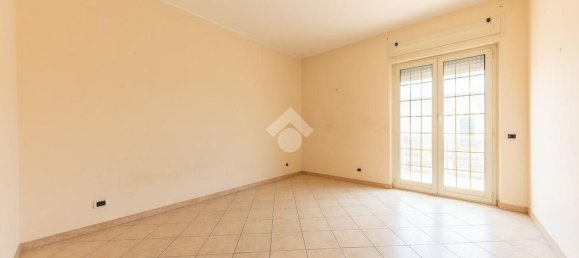 Apartamento de 3 divisões em Guidonia Montecelio, Italy N.º 297250 22