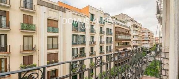 2 bedrooms Apartment in Madrid, Spain No. 125478 2