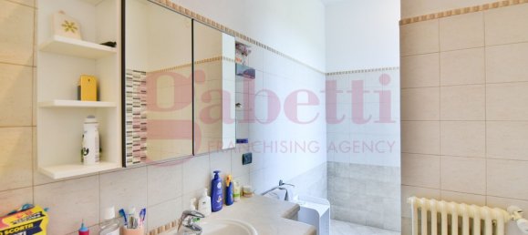 Apartamento de 3 habitaciónes en Mariano Comense, Italy No. 282459 18