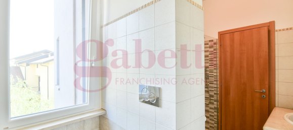 Apartamento de 3 habitaciónes en Mariano Comense, Italy No. 282459 16