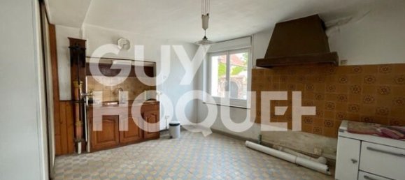 4 bedrooms House in Reuves, France No. 89146 3