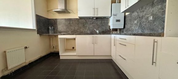 3 bedrooms Apartment in Vandoeuvre-les-Nancy, France No. 310438 2