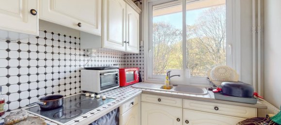 Studio in Villejuif, France No. 164873 7