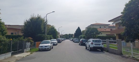 2 bedrooms Apartment in Pordenone, Italy No. 374888 3