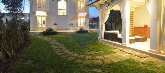 8 rooms Villa in Forte dei Marmi, Italy No. 38808 8