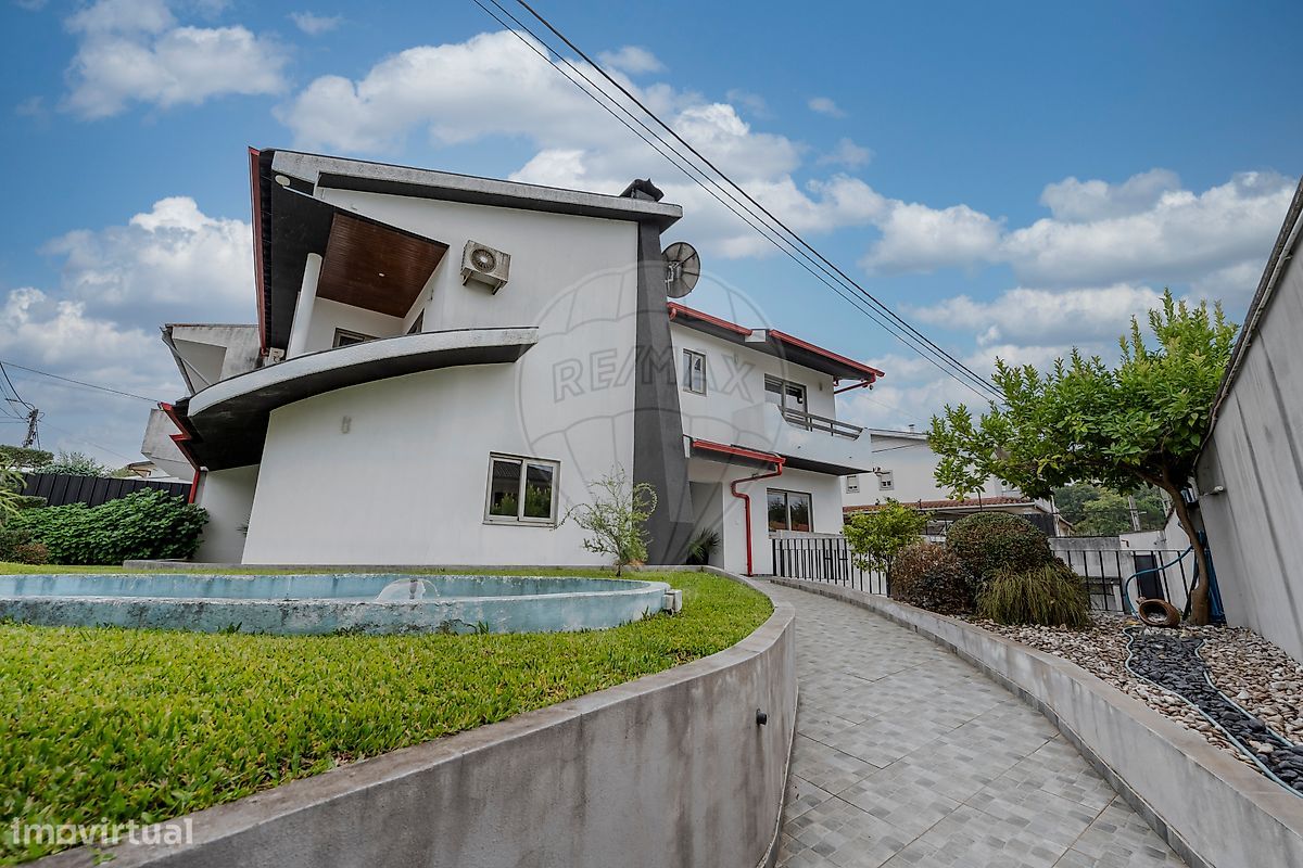 3 bedrooms House in Guimaraes, Portugal No. 348568