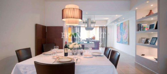 3 bedrooms Penthouse in Saint Julian's, Malta No. 2609 21