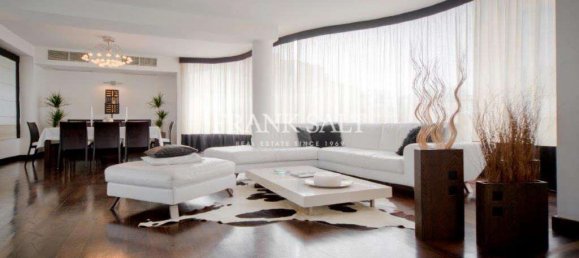 3 bedrooms Penthouse in Saint Julian's, Malta No. 2609 12