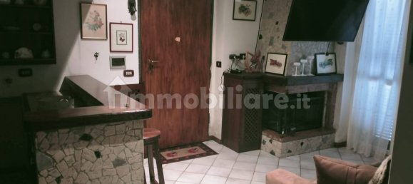 2 bedrooms Apartment in Castel di Sangro, Italy No. 39740 4