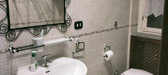 2 bedrooms Apartment in Castel di Sangro, Italy No. 39740 7