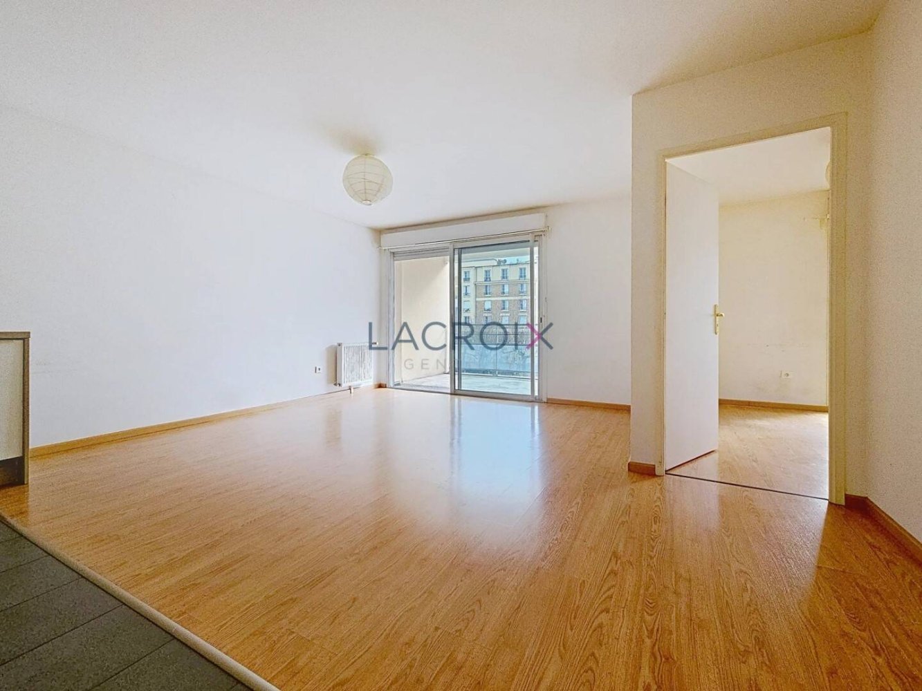 2 bedrooms Apartment in Gentilly, France No. 124123