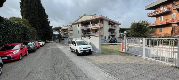 1 bedroom Apartment in Rome, Italy No. 80225 4