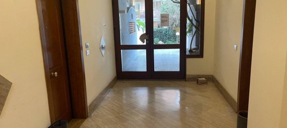 1 bedroom Apartment in Rome, Italy No. 80225 9