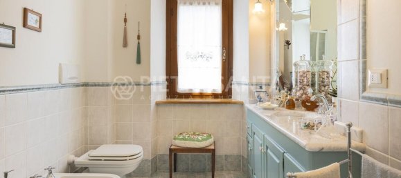 Villa de 6 dormitorios en Pietrasanta, Italy No. 325882 18