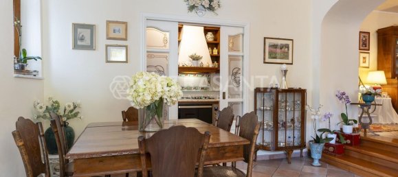 Villa de 6 dormitorios en Pietrasanta, Italy No. 325882 4