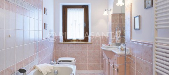 Villa de 6 dormitorios en Pietrasanta, Italy No. 325882 16