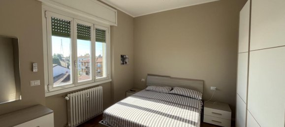 3 rooms Apartment in Arese, Italy No. 24368 2