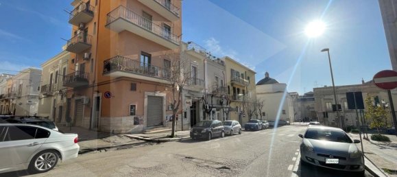 3 rooms Apartment in Manfredonia, Italy No. 23201 2