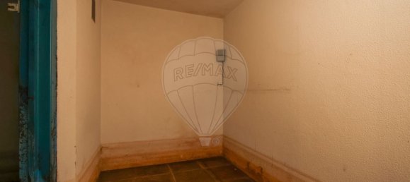 295m² Commercial property in Soure, Portugal No. 70891 16