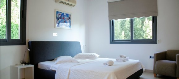 Gewerbliche Immobilie in Kissonerga, Cyprus 1381m², Nr. 22392 22