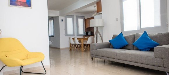 Gewerbliche Immobilie in Kissonerga, Cyprus 1381m², Nr. 22392 20