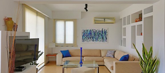 Gewerbliche Immobilie in Kissonerga, Cyprus 1381m², Nr. 22392 4