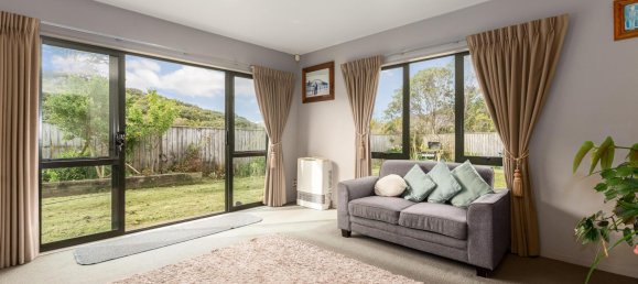 4 bedrooms House in Aotea, New Zealand No. 140 3