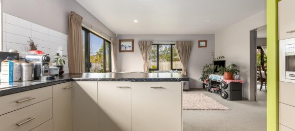 4 bedrooms House in Aotea, New Zealand No. 140 7
